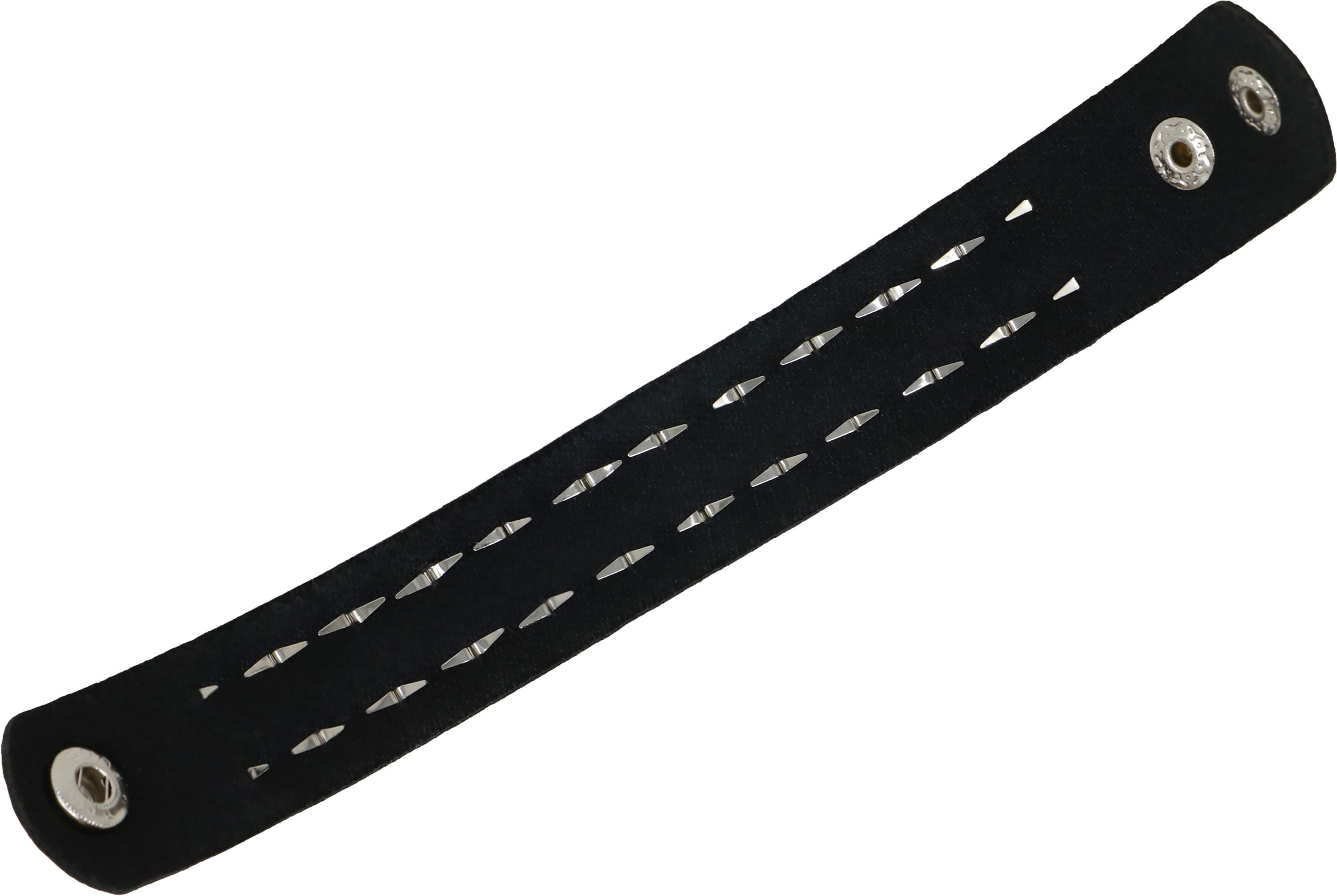 Armbånd i imiteret læder med nitter, 22 cm