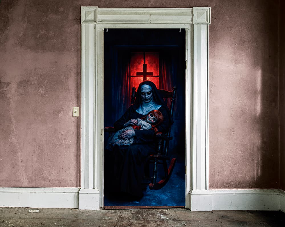 Dørdekoration med nonne, 80 × 180 cm